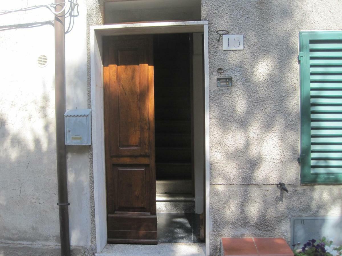 La Casa Di Antonella Appartement Vetulonia Buitenkant foto